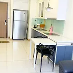 Căn hộ Vinhome Central Park - TJ32 Apartment