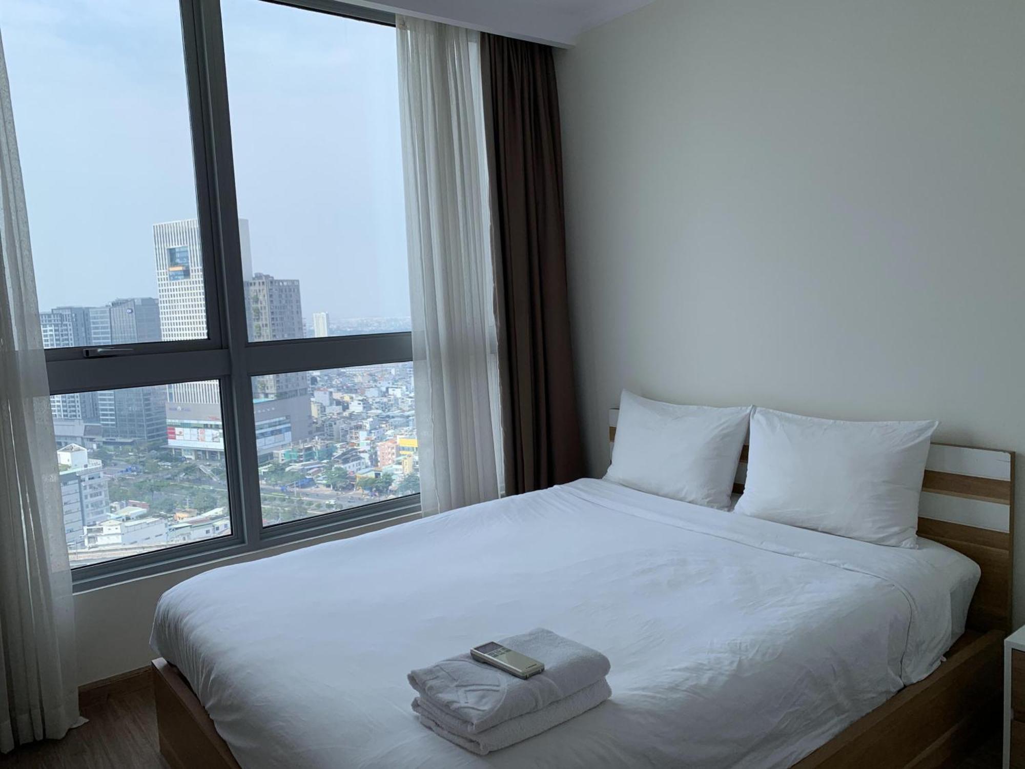 Căn hộ Căn Hộ Vinhome Park - Tj32 *